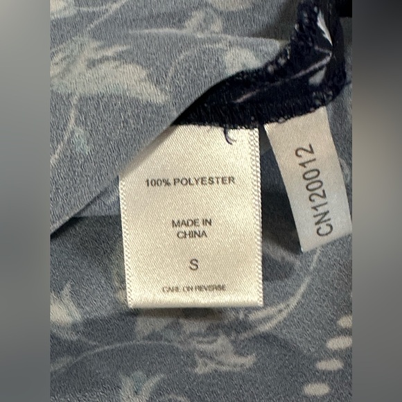 SOHO New York & Co Jeans Halter Top Tied Neck Navy Blue Paisley Print Small - Picture 5 of 8